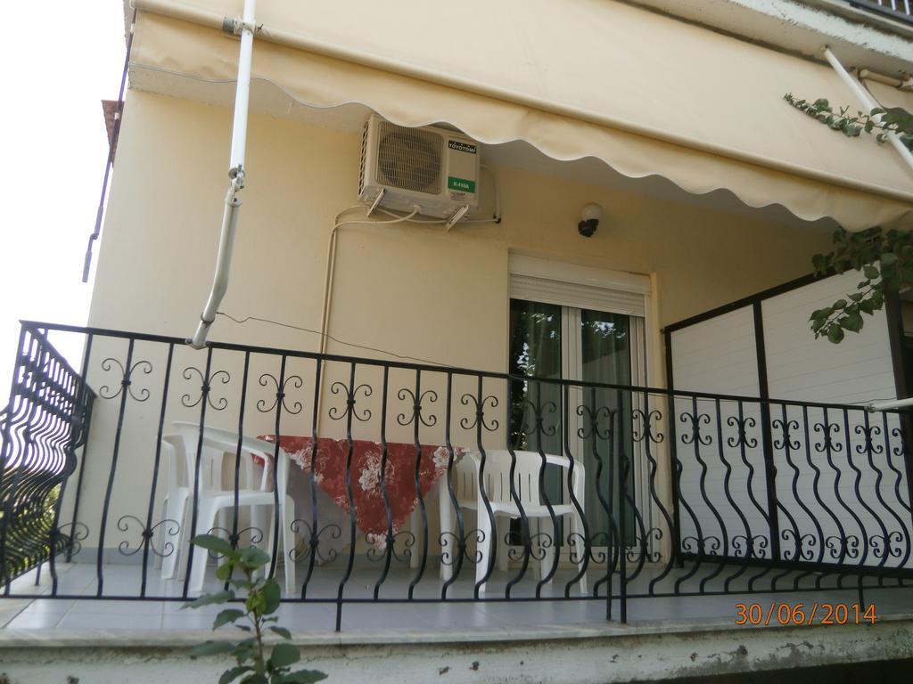 Ioannis Avrades Apartments Agiokampos Chambre photo