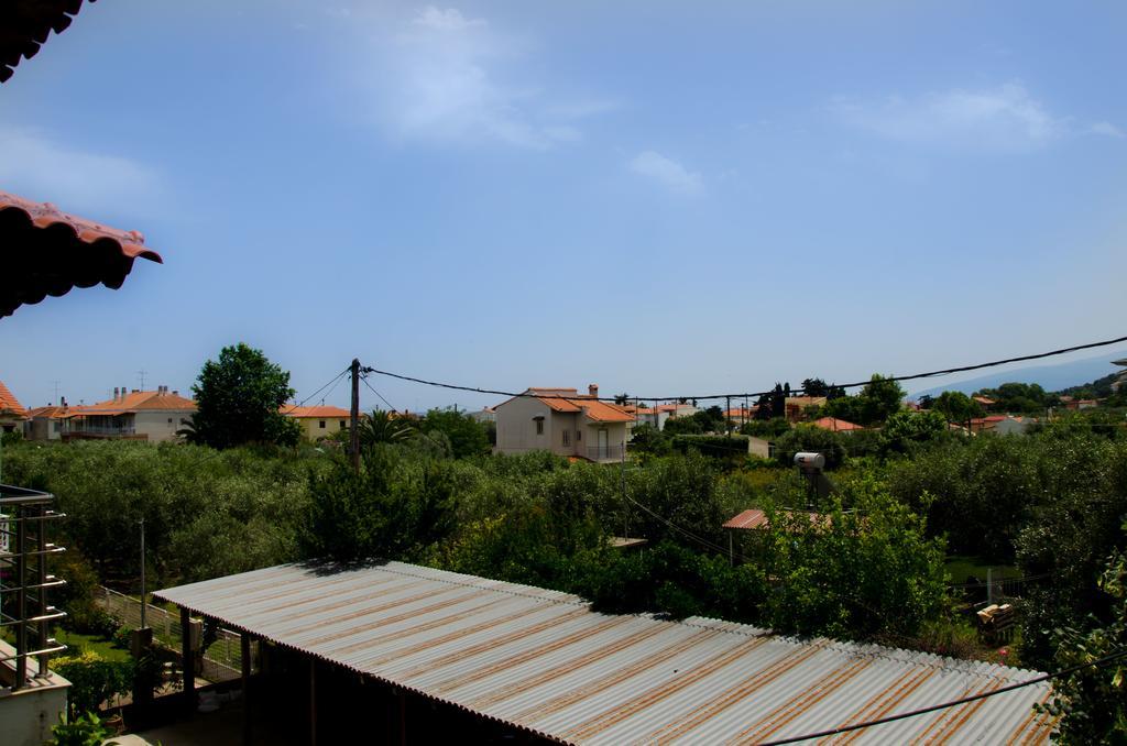 Ioannis Avrades Apartments Agiokampos Extérieur photo