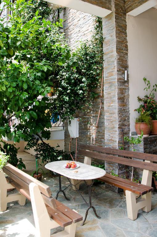 Ioannis Avrades Apartments Agiokampos Extérieur photo