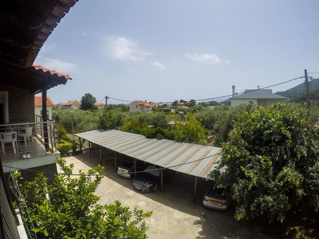 Ioannis Avrades Apartments Agiokampos Extérieur photo